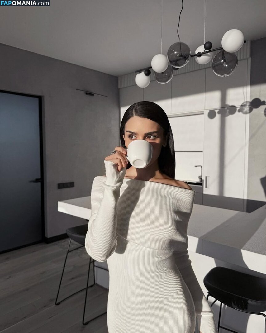 Dina Saeva / senoritasaeva Nago OnlyFans  Przeciekłe zdjęcie #45