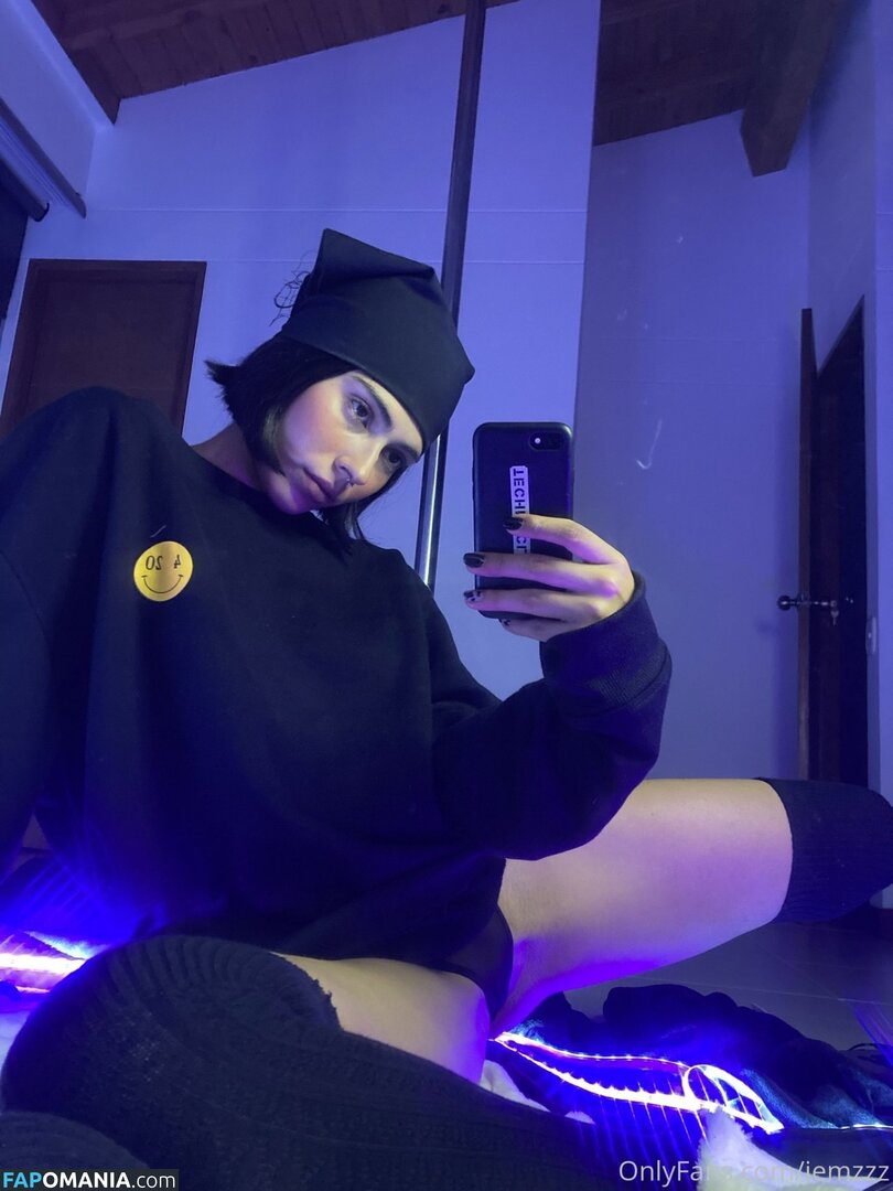 djsaraofficial Nago OnlyFans  Przeciekłe zdjęcie #9