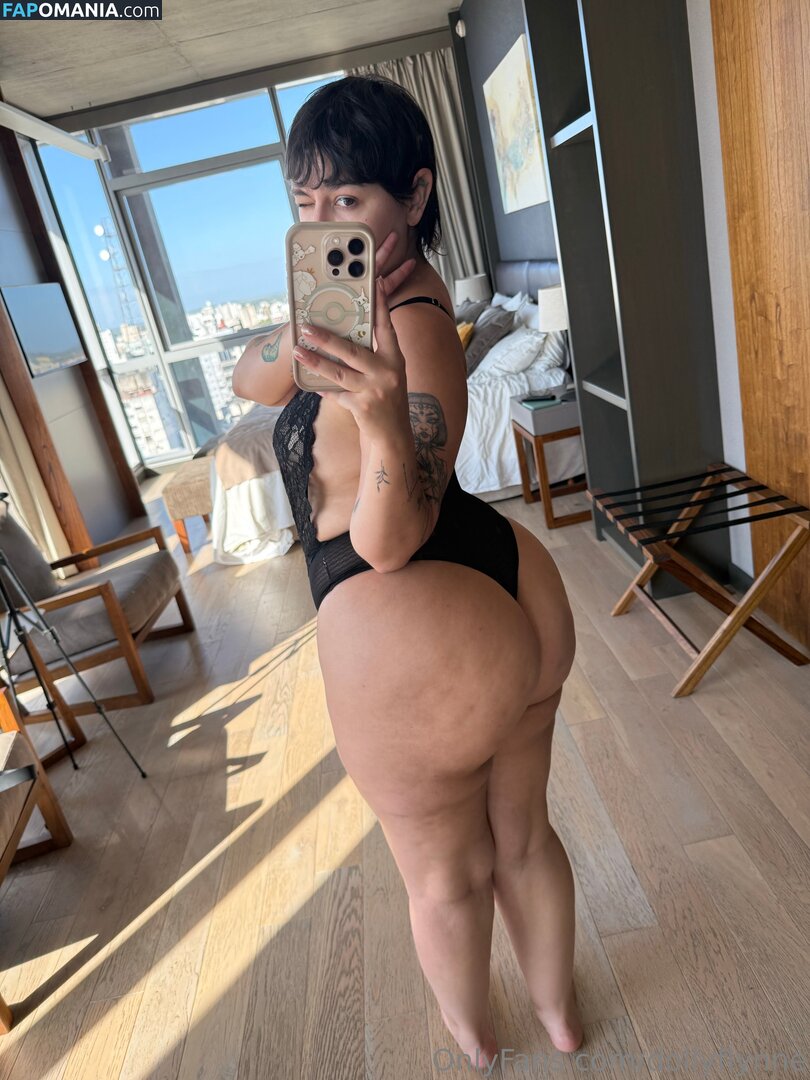 Dolly Flynne / dollyflynne Nago OnlyFans  Przeciekłe zdjęcie #2
