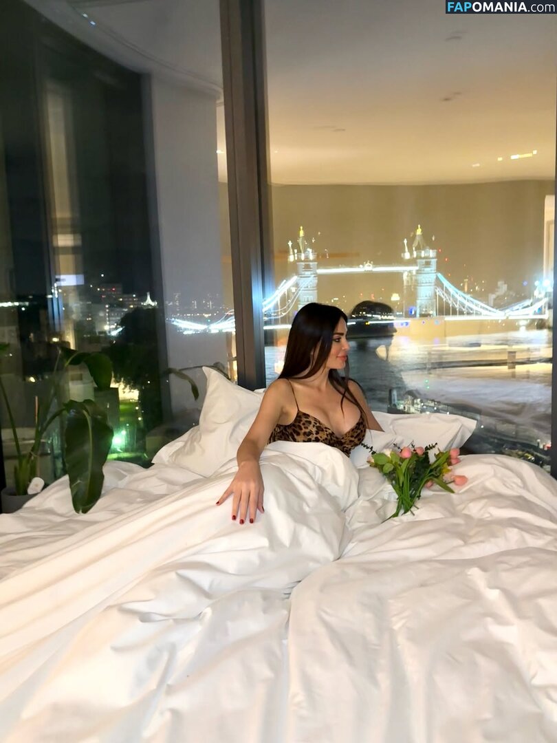 Dominique Hourani / DominiqueHorani / dominiquehourani / https: Nago OnlyFans  Przeciekłe zdjęcie #1