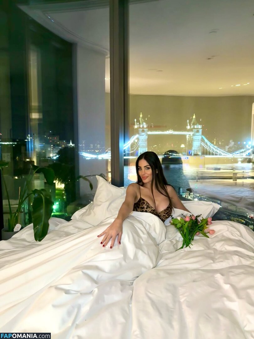 Dominique Hourani / DominiqueHorani / dominiquehourani / https: Nago OnlyFans  Przeciekłe zdjęcie #2