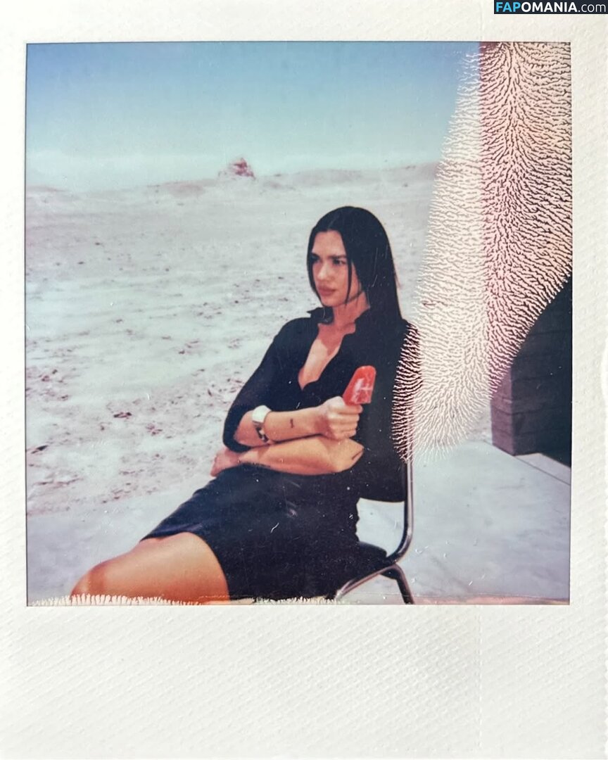 Dua Lipa / dualipa Nago OnlyFans  Przeciekłe zdjęcie #154