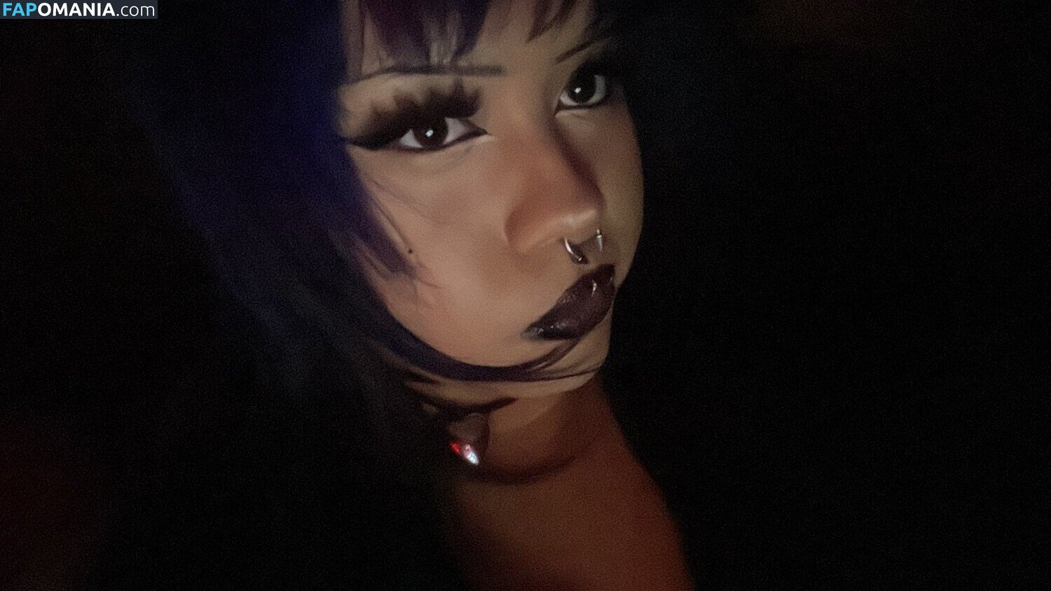 dumsillygirl / grlonwifi / https: Nago OnlyFans  Przeciekłe zdjęcie #3