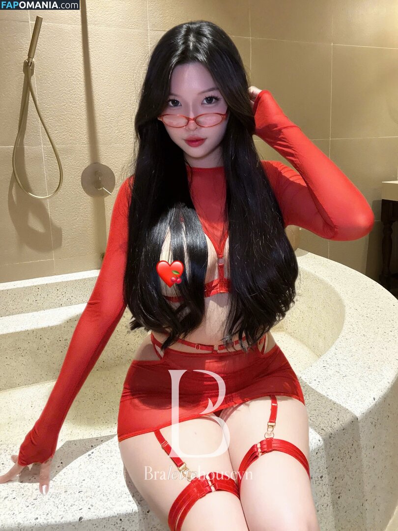 Duyenn Hipp / duyenn.hipp Nago OnlyFans  Przeciekłe zdjęcie #261