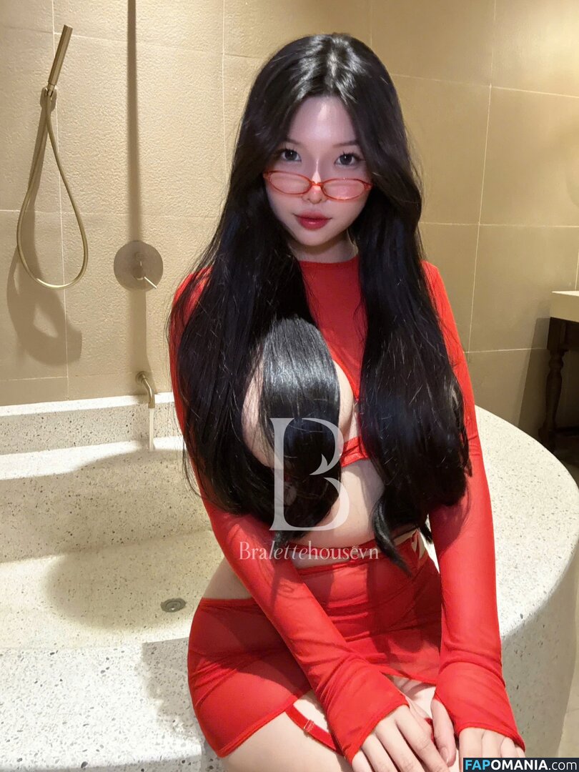 Duyenn Hipp / duyenn.hipp Nago OnlyFans  Przeciekłe zdjęcie #262