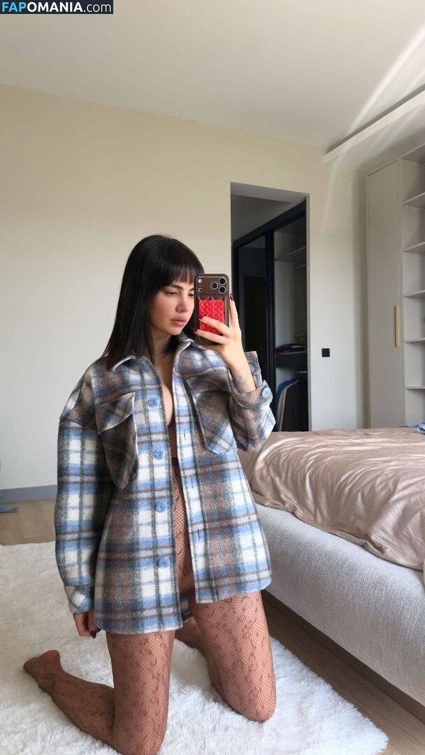 Ece Ronay / Eceronayofficial Nago OnlyFans  Przeciekłe zdjęcie #4