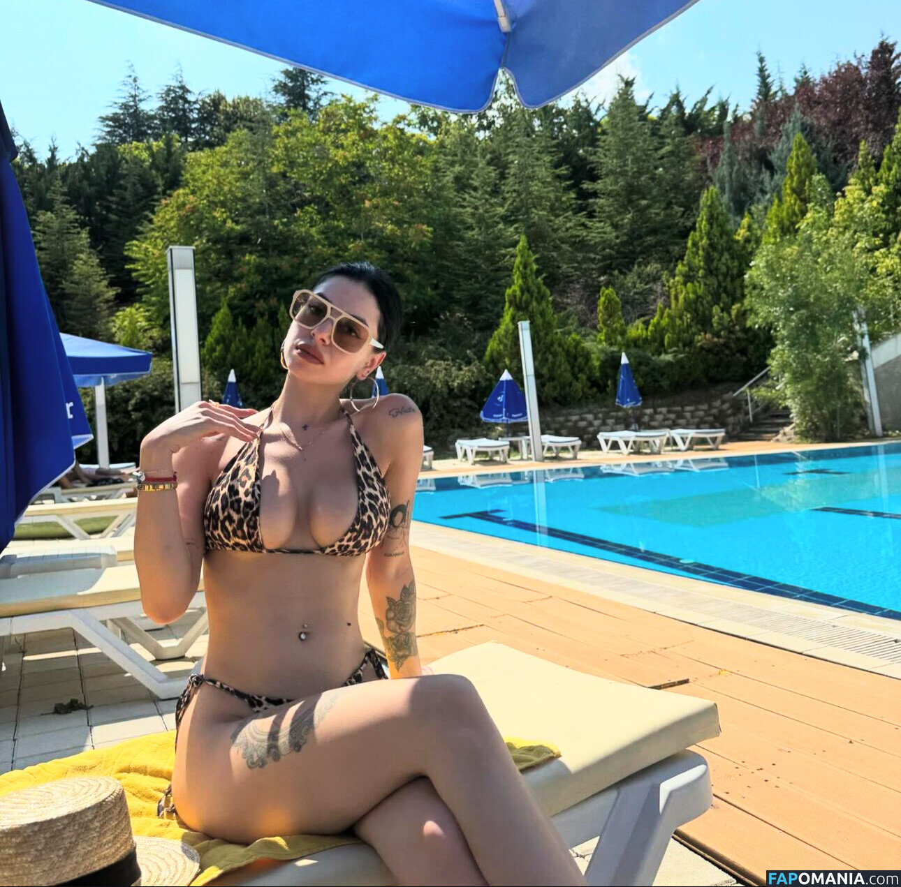 Edibe Bereket / Madamelyax Nago OnlyFans  Przeciekłe zdjęcie #7