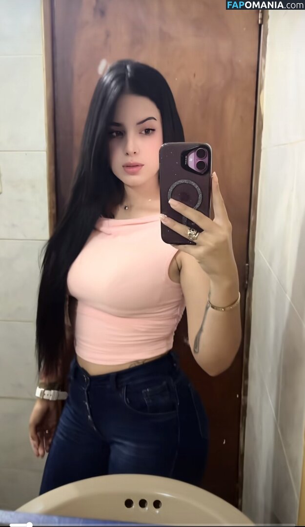 Edvcf16 / charlottegonzalez_02 Nago OnlyFans  Przeciekłe zdjęcie #1