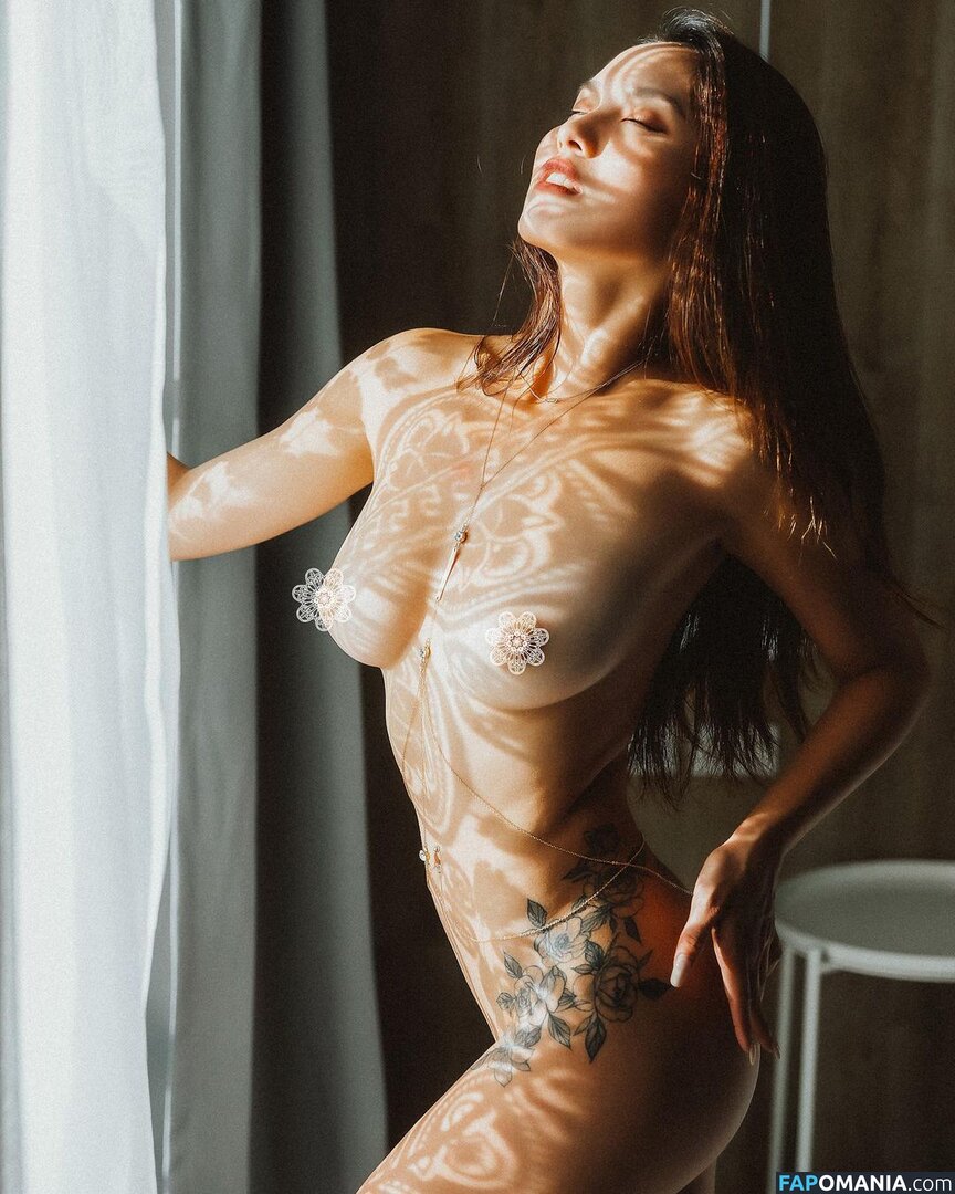 effi_hsintzu Nago OnlyFans  Przeciekłe zdjęcie #2