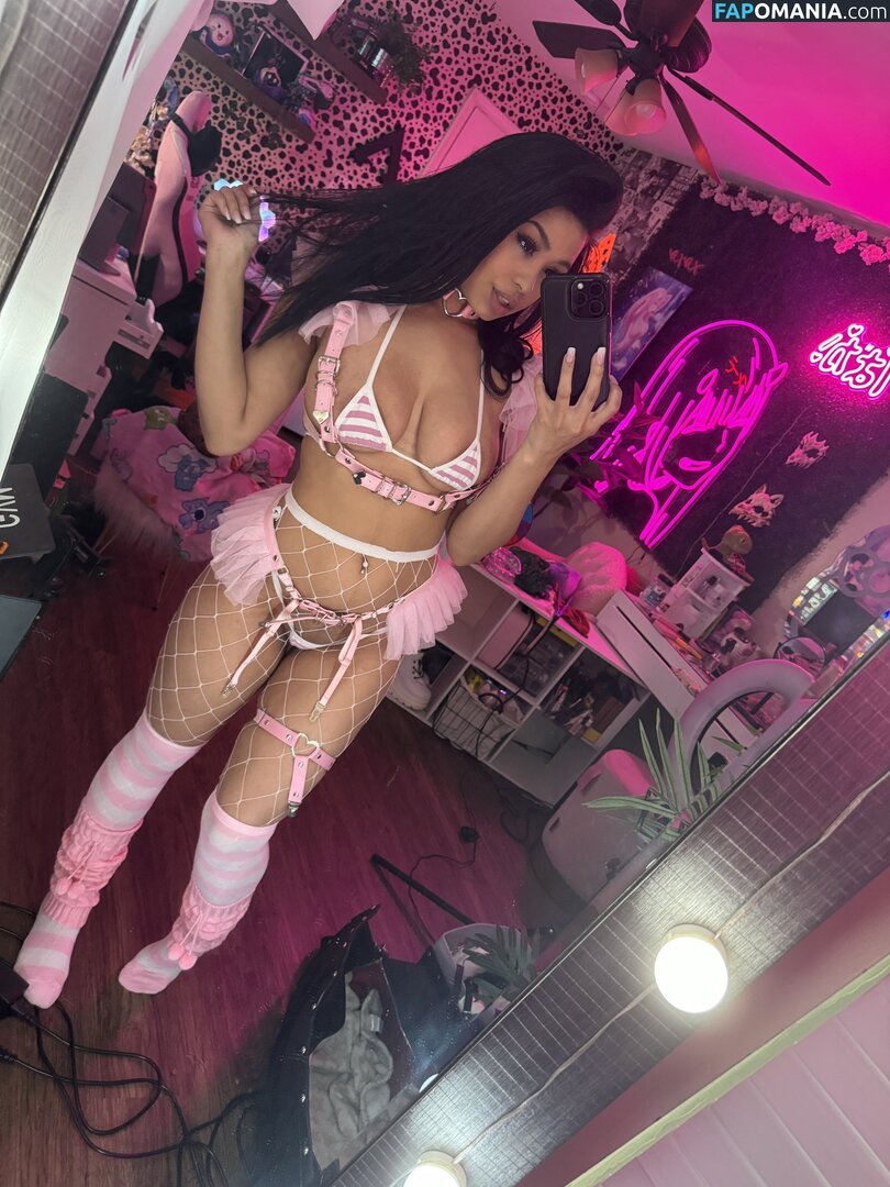 egamergirlfriend Nago OnlyFans  Przeciekłe zdjęcie #6