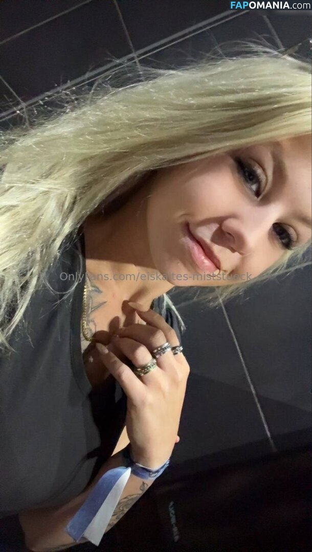 Eiskaltes Miststueck Nago OnlyFans  Przeciekłe zdjęcie #1