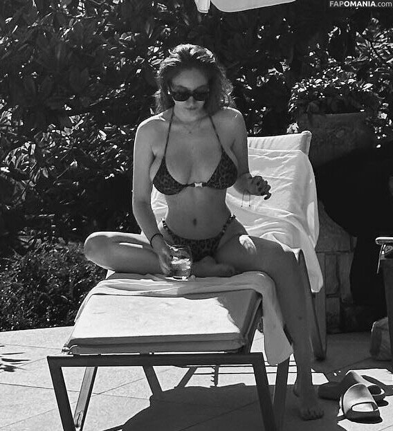 Elif Nesil Eliffnesil / eliffnesil / elifnesil2 Nago OnlyFans  Przeciekłe zdjęcie #4
