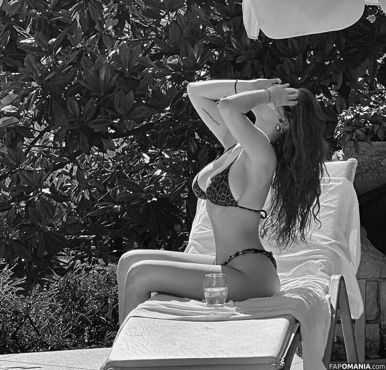 Elif Nesil Eliffnesil / eliffnesil / elifnesil2 Nago OnlyFans  Przeciekłe zdjęcie #5