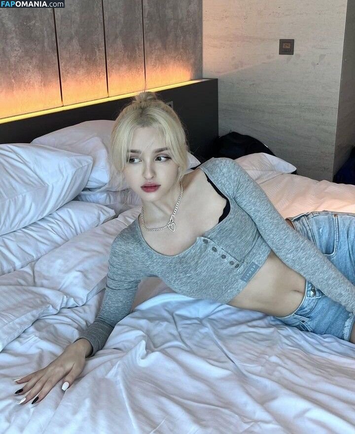 Elina Karimova / elina_4_22 Nago OnlyFans  Przeciekłe zdjęcie #5