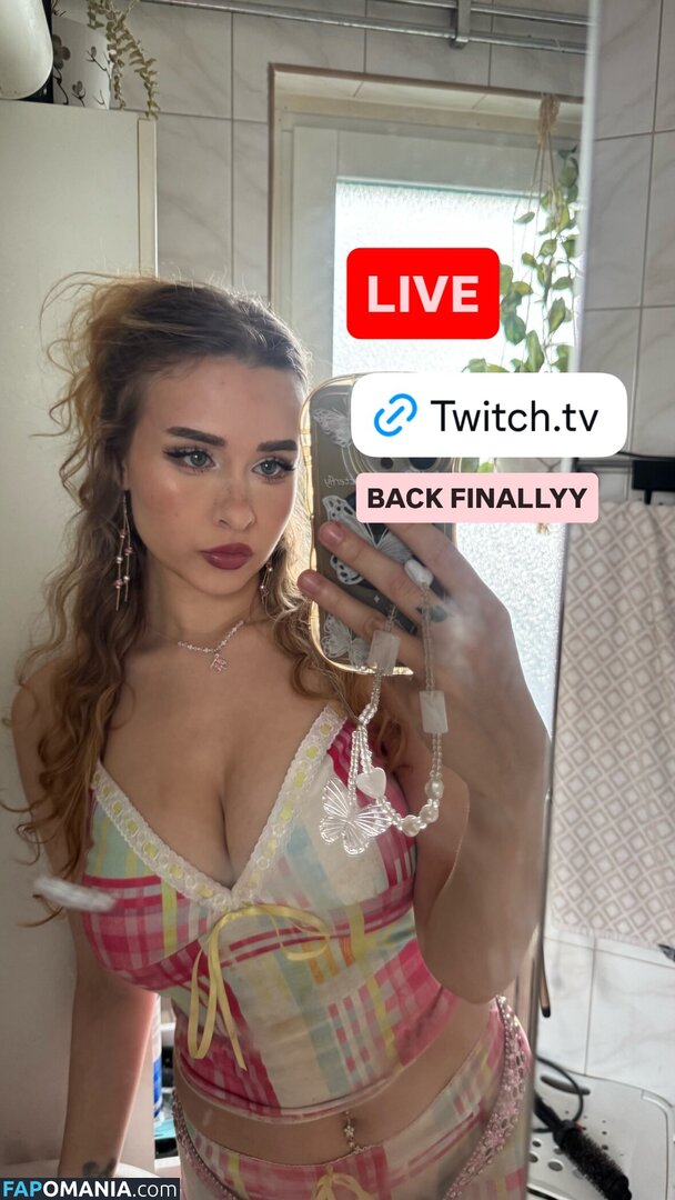 elina twich Nago OnlyFans  Przeciekłe zdjęcie #12