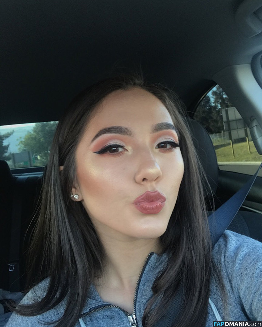 Eliza Chau / elizachau_ / elizaluv Nago OnlyFans  Przeciekłe zdjęcie #12