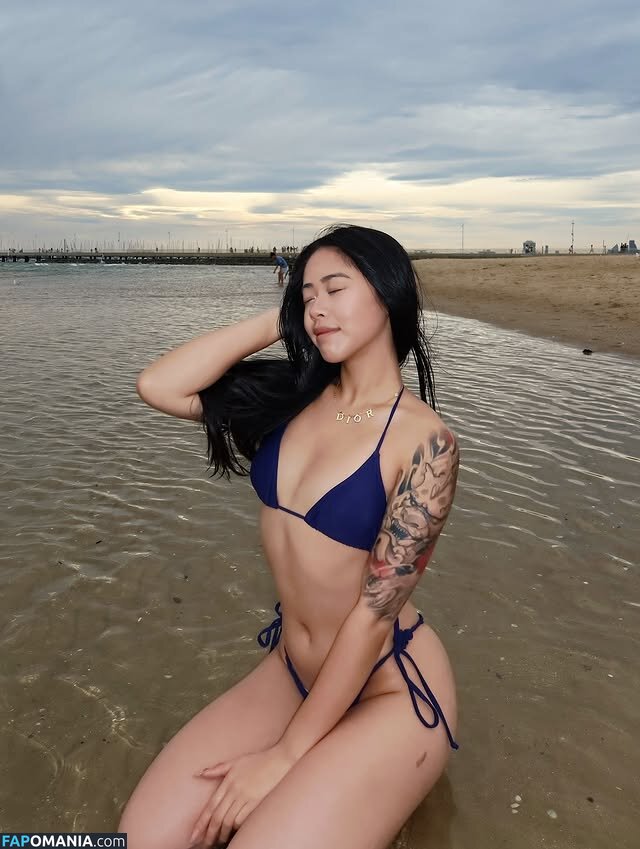 Elizabeth Au / liz.au Nago OnlyFans  Przeciekłe zdjęcie #3