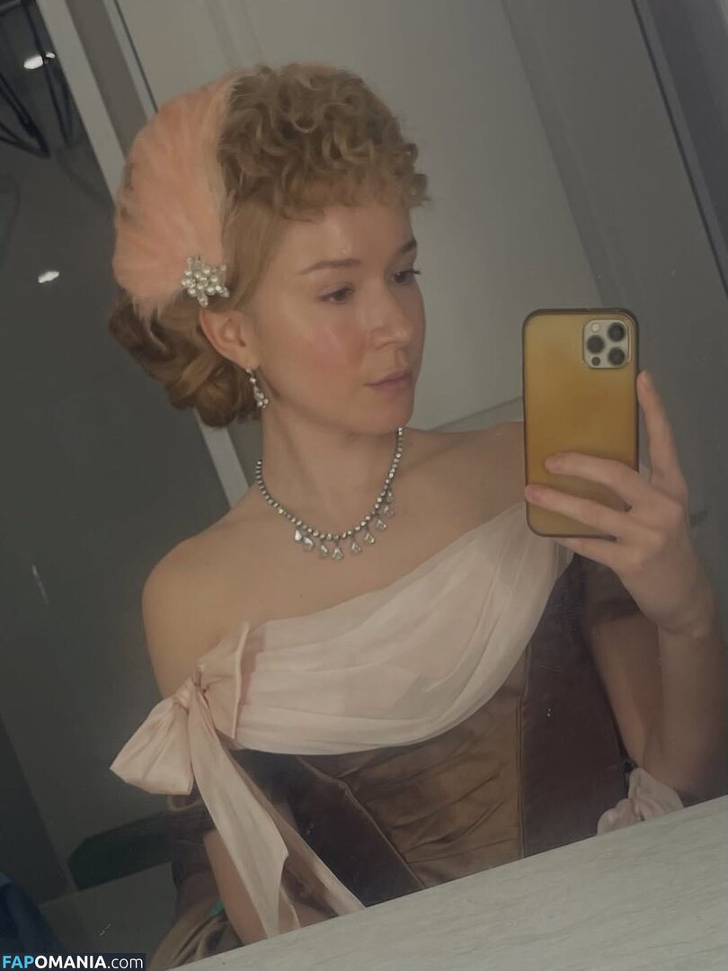 Elizabeth Dulau / elizabethdulau Nago OnlyFans  Przeciekłe zdjęcie #1