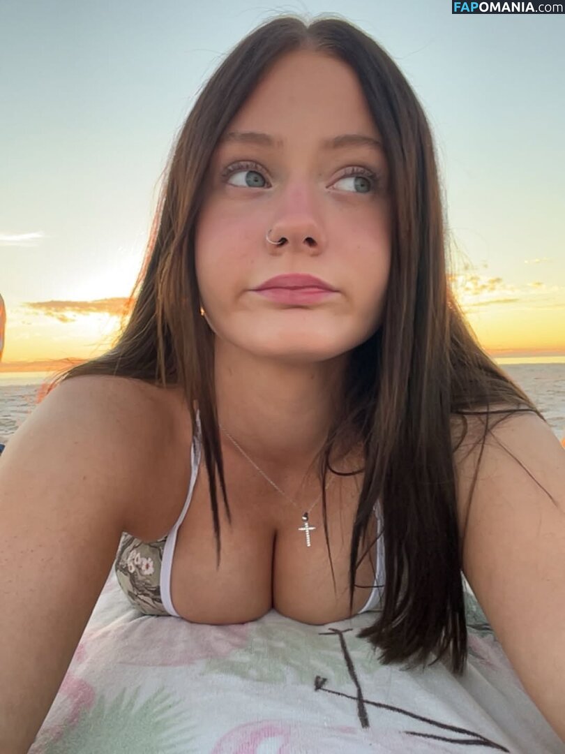 elizaross_ Nago OnlyFans  Przeciekłe zdjęcie #1