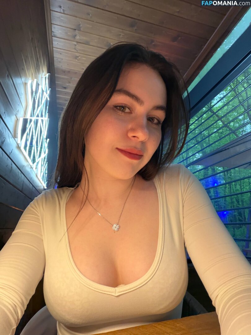 Elizaveta Petrova / _petrova_007 Nago OnlyFans  Przeciekłe zdjęcie #1