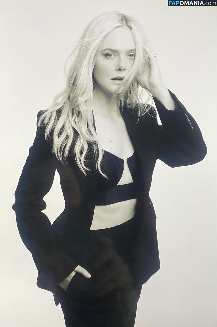 Elle Fanning / ellefanning Nago OnlyFans  Przeciekłe zdjęcie #10