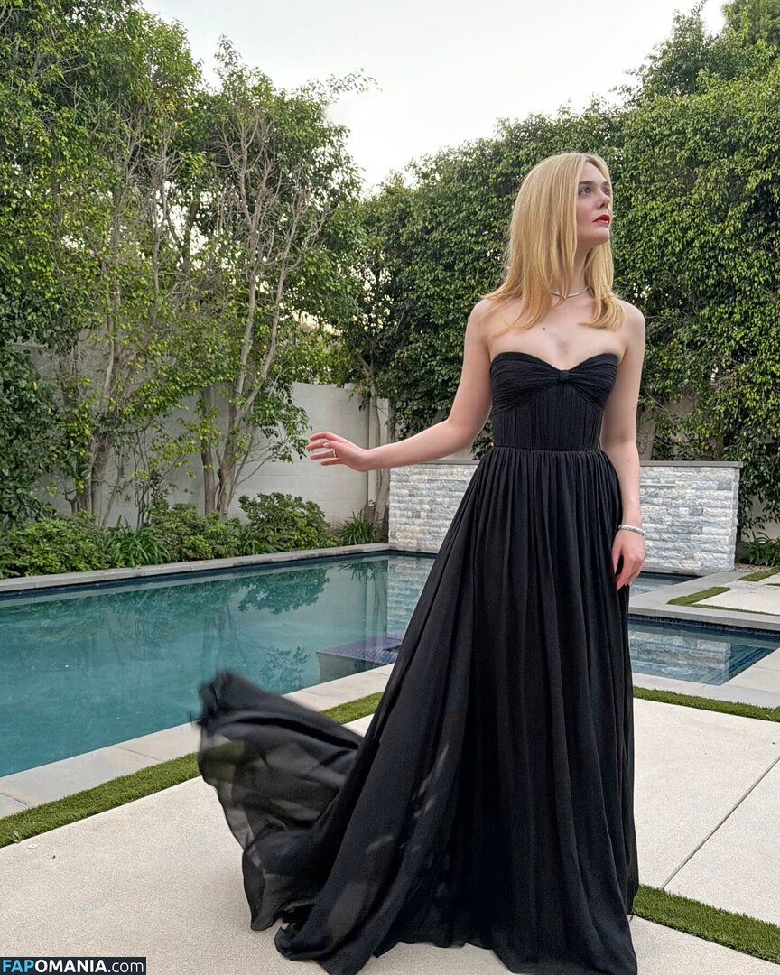 Elle Fanning / ellefanning Nago OnlyFans  Przeciekłe zdjęcie #102