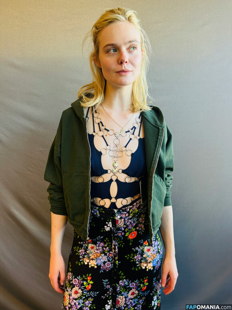 Elle Fanning / ellefanning Nago OnlyFans  Przeciekłe zdjęcie #146