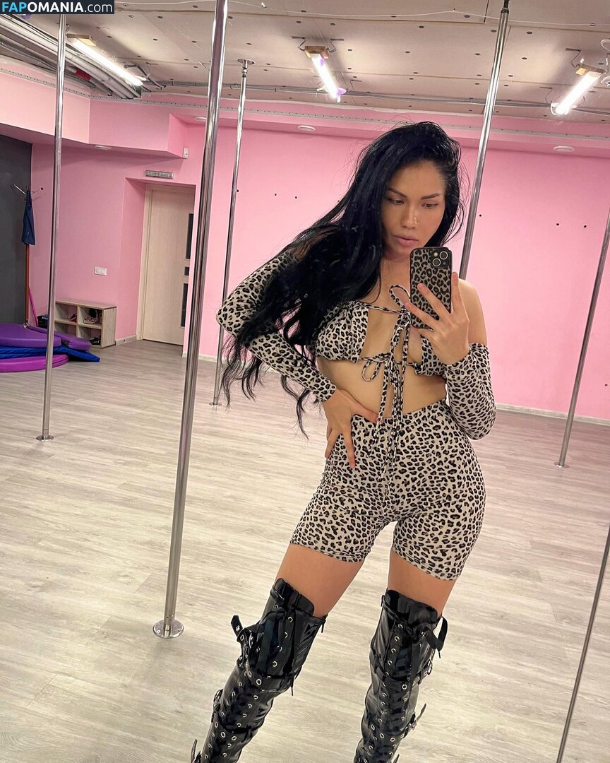 ellenalemish Nago OnlyFans  Przeciekłe zdjęcie #4