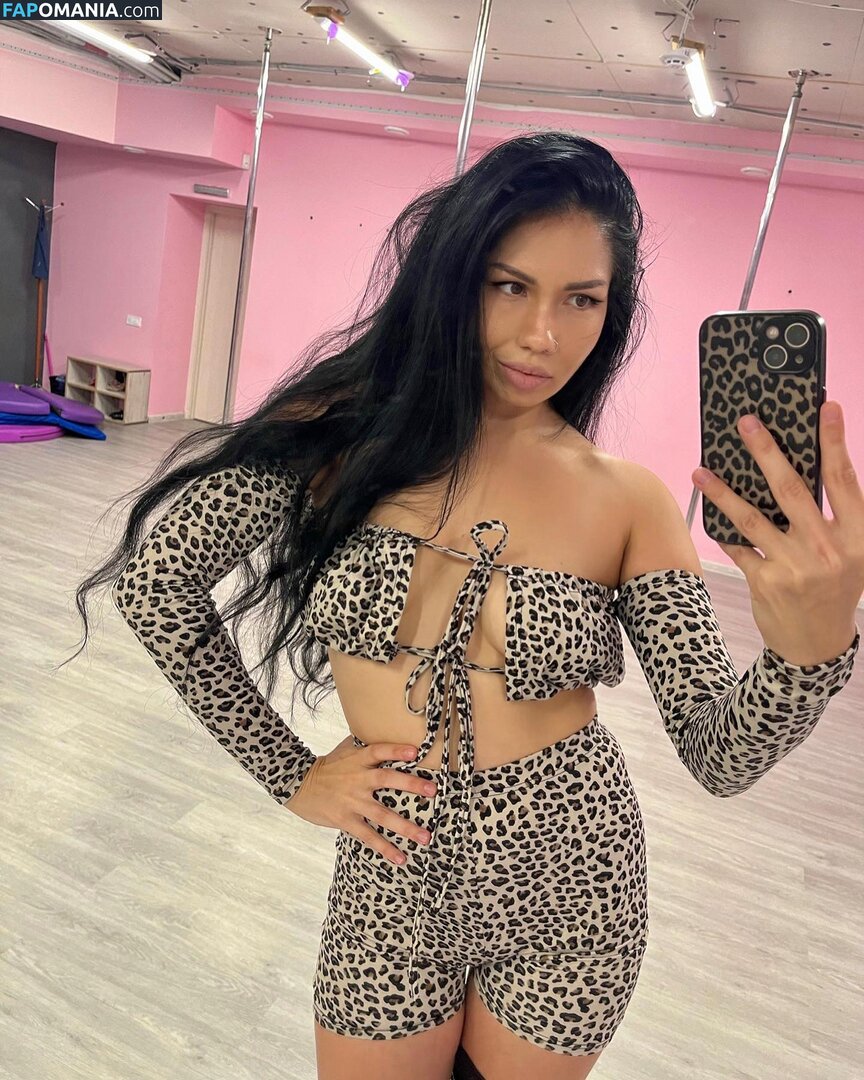 ellenalemish Nago OnlyFans  Przeciekłe zdjęcie #6