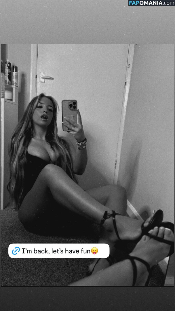 elliemaixo / homeworkhunniez Nago OnlyFans  Przeciekłe zdjęcie #1