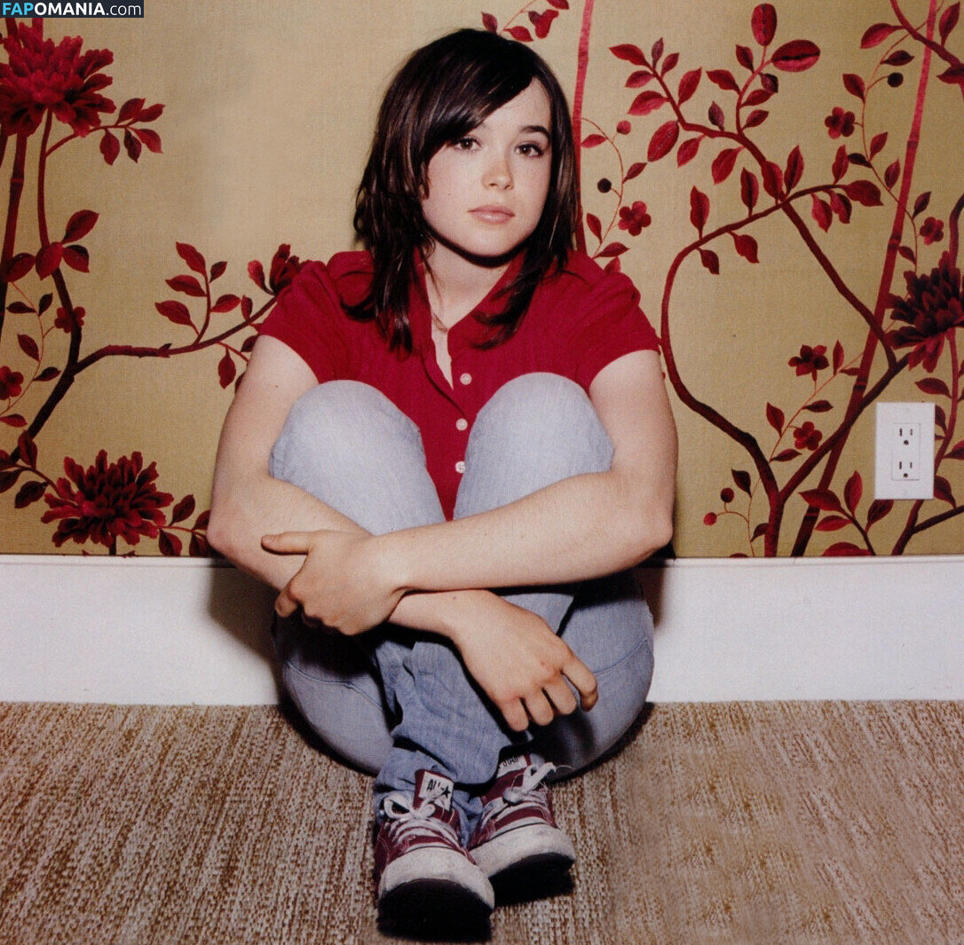 Elliot Page / elliotpage / formerly Ellen Page Nago OnlyFans  Przeciekłe zdjęcie #9