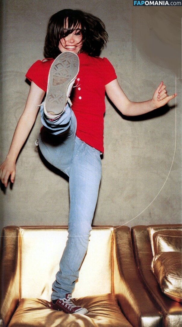 Elliot Page / elliotpage / formerly Ellen Page Nago OnlyFans  Przeciekłe zdjęcie #12