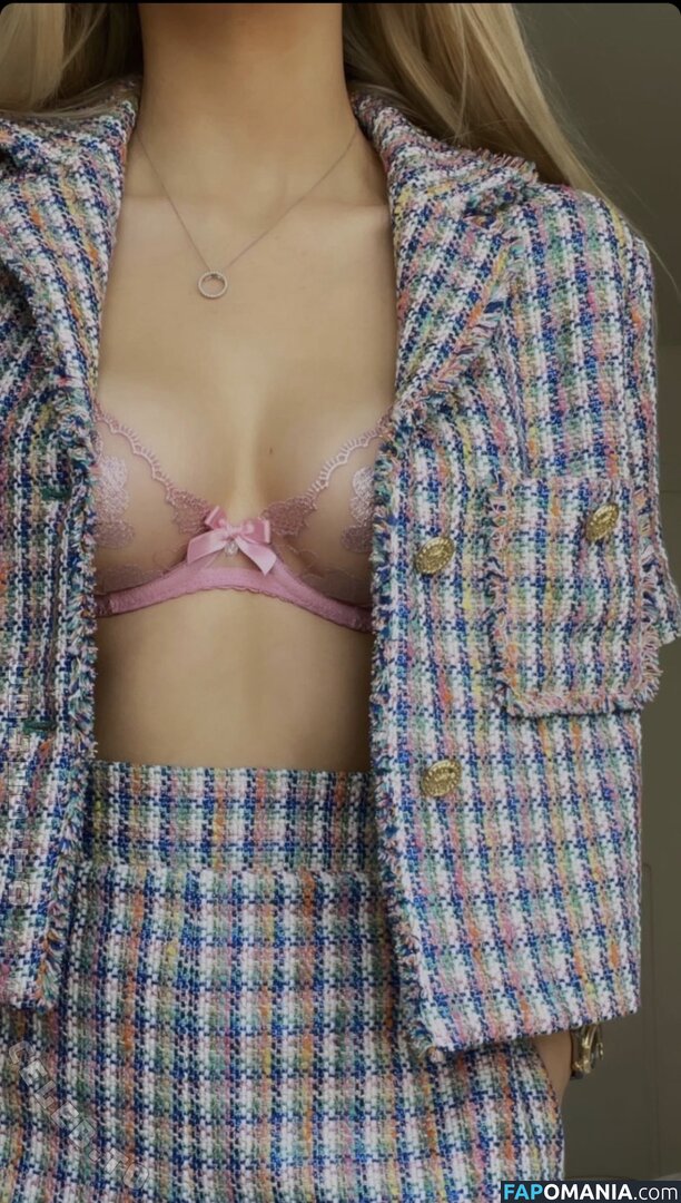 Ema Louise / emalouiise / emaxlouise Nago OnlyFans  Przeciekłe zdjęcie #8