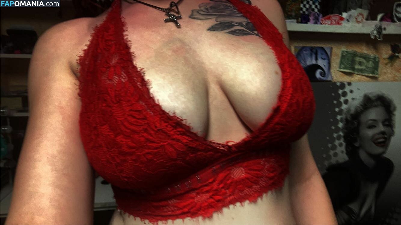 Emalee Small Nago OnlyFans  Przeciekłe zdjęcie #11