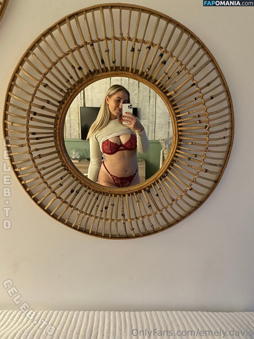 Emely Davis / emely.davis / thereal.teacheremely Nago OnlyFans  Przeciekłe zdjęcie #12