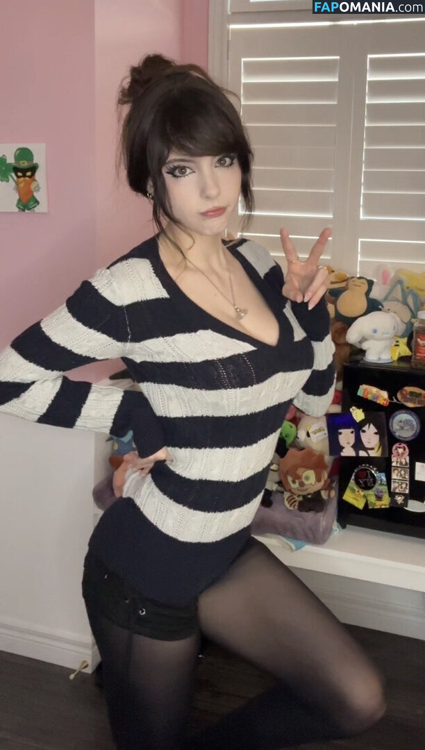 __emiki / em098 / emik28 / emiki / emiki28 / ilovekitties.28 Nago OnlyFans  Przeciekłe zdjęcie #5