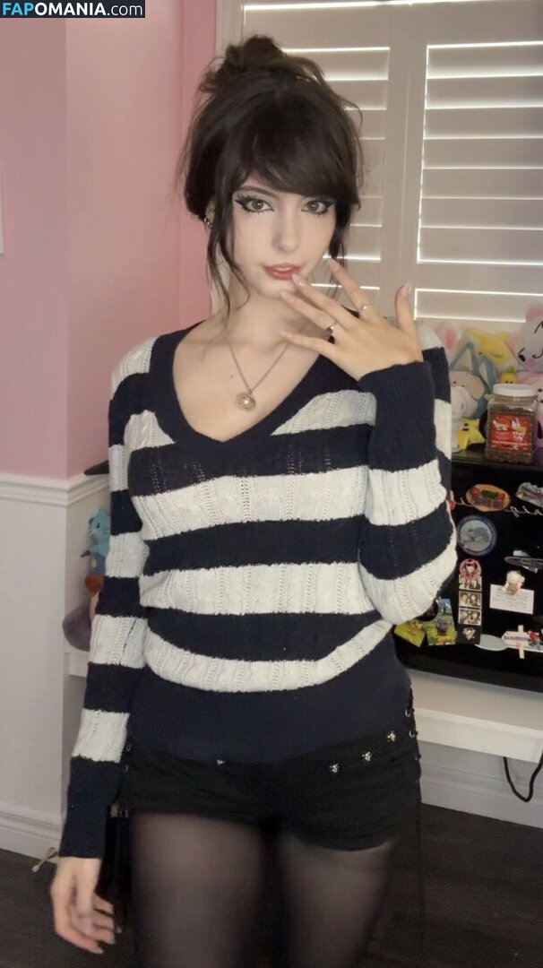 __emiki / em098 / emik28 / emiki / emiki28 / ilovekitties.28 Nago OnlyFans  Przeciekłe zdjęcie #7