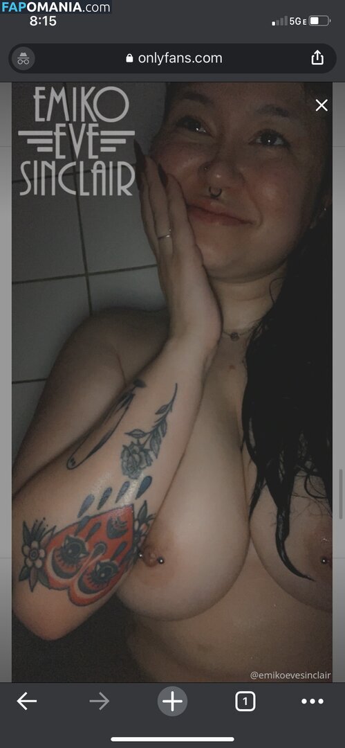 emikoevesinclair / katherine hershey / katie hershey / katieemiko3 / twitchywitchygoth Nago OnlyFans  Przeciekłe zdjęcie #7