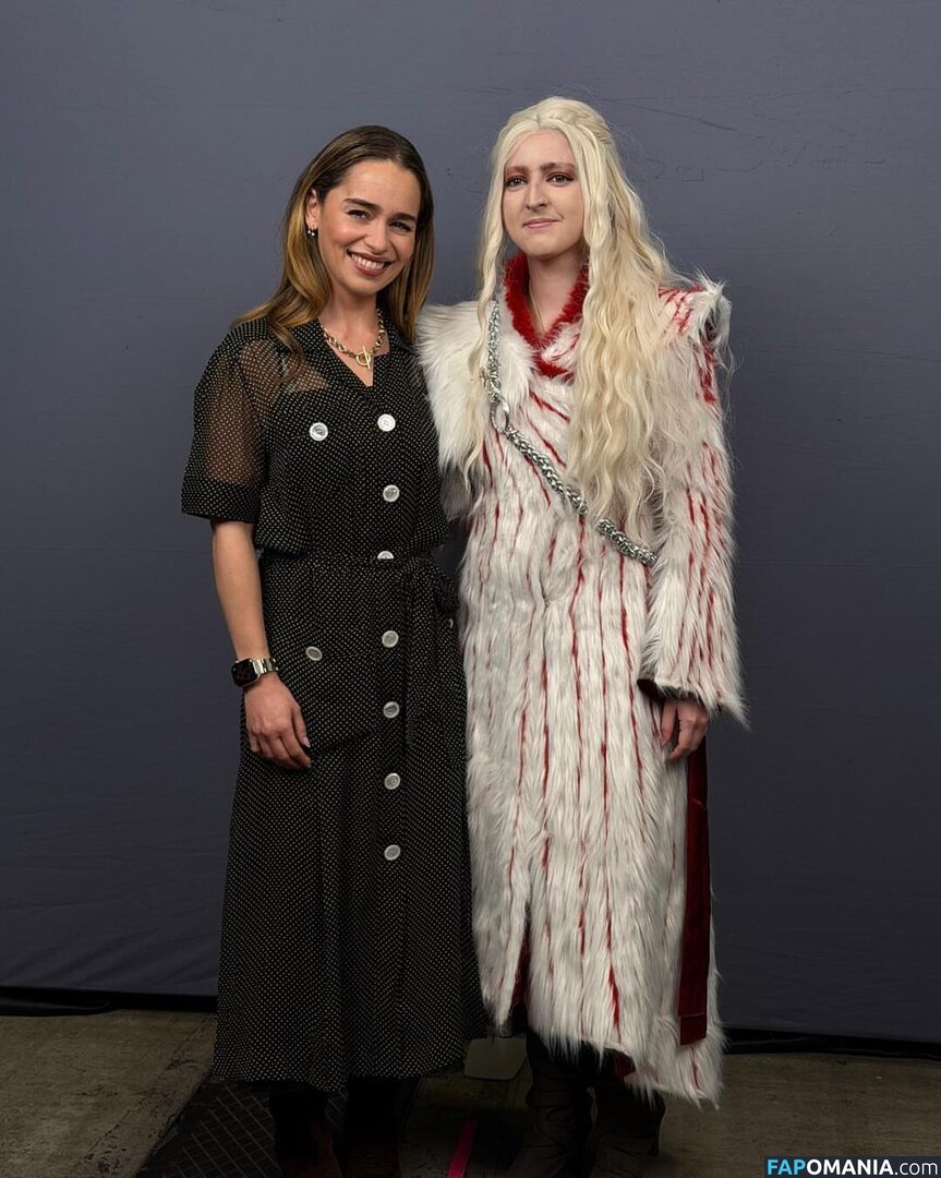 Emilia Clarke / clarkeyxo / emilia_clarke / emiliaclarke Nago OnlyFans  Przeciekłe zdjęcie #888