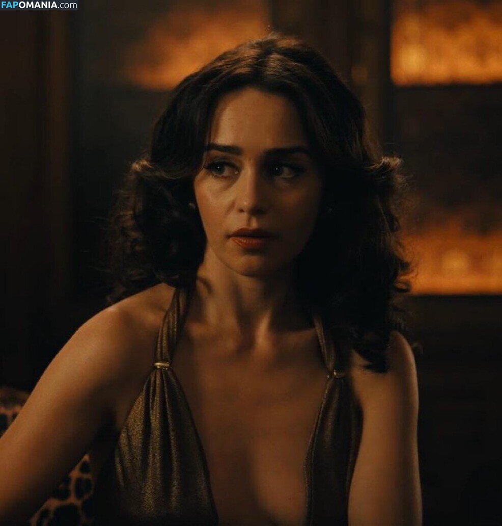 Emilia Clarke / clarkeyxo / emilia_clarke / emiliaclarke Nago OnlyFans  Przeciekłe zdjęcie #910