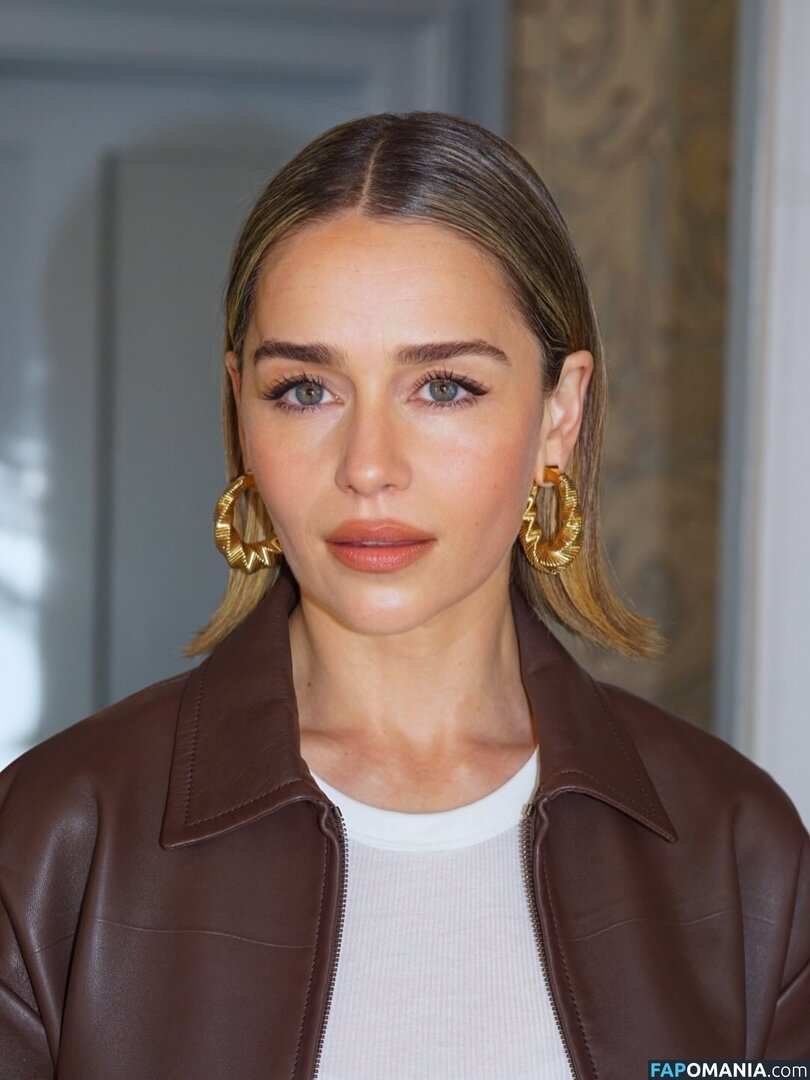 Emilia Clarke / clarkeyxo / emilia_clarke / emiliaclarke / emiliaclarkecentral / https: Nago OnlyFans  Przeciekłe zdjęcie #926