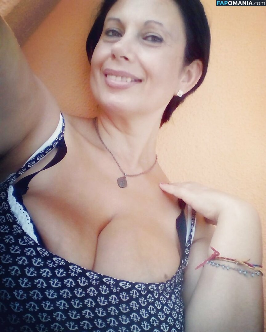 Emilia Di Giovanni / falena1971 Nago OnlyFans  Przeciekłe zdjęcie #5