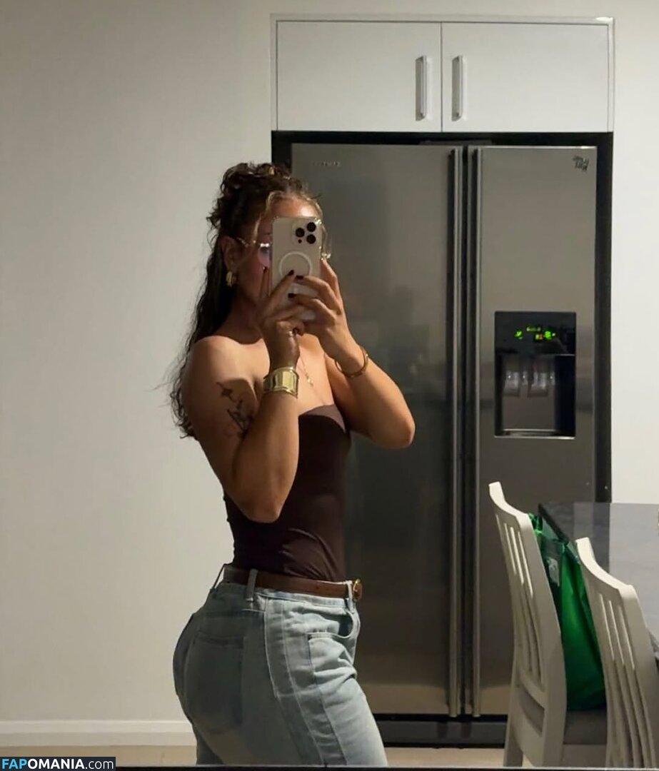 Emilia Vittorino / emiliavittorino Nago OnlyFans  Przeciekłe zdjęcie #4