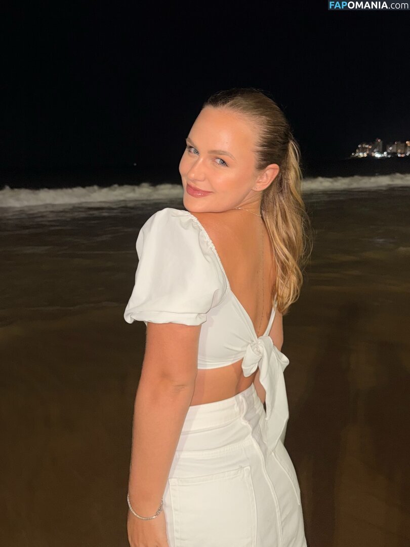 Emilly Schellmann / _emillyschellmann Nago OnlyFans  Przeciekłe zdjęcie #8