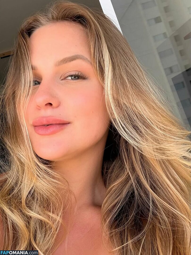 Emilly Schellmann / _emillyschellmann Nago OnlyFans  Przeciekłe zdjęcie #17