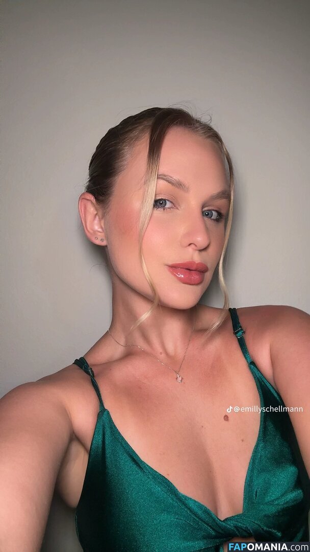 Emilly Schellmann / _emillyschellmann Nago OnlyFans  Przeciekłe zdjęcie #18
