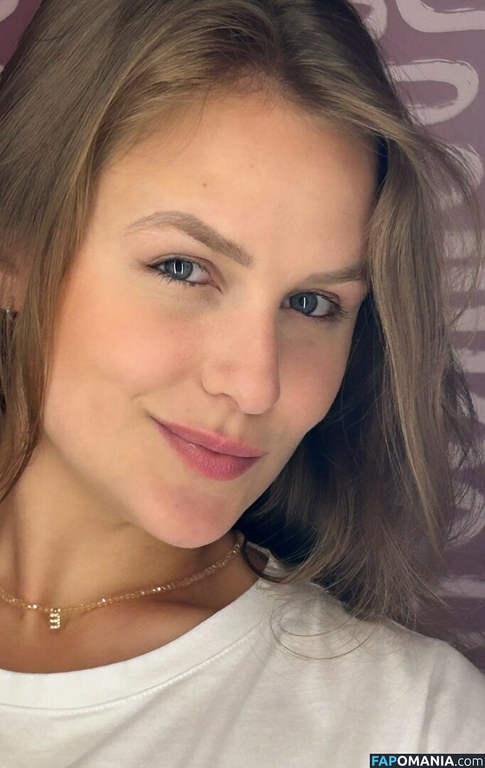 Emilly Schellmann / _emillyschellmann Nago OnlyFans  Przeciekłe zdjęcie #31