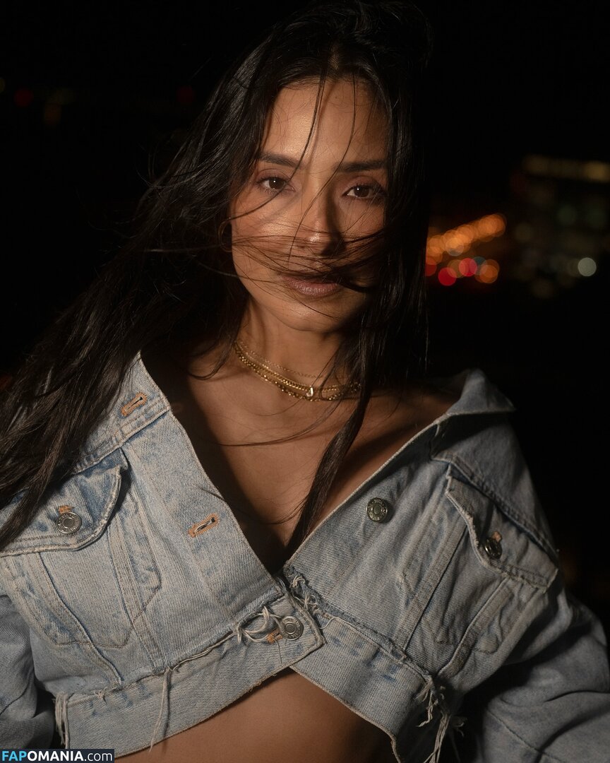 Emily Alabi / emilyalabi / https: Nago OnlyFans  Przeciekłe zdjęcie #13