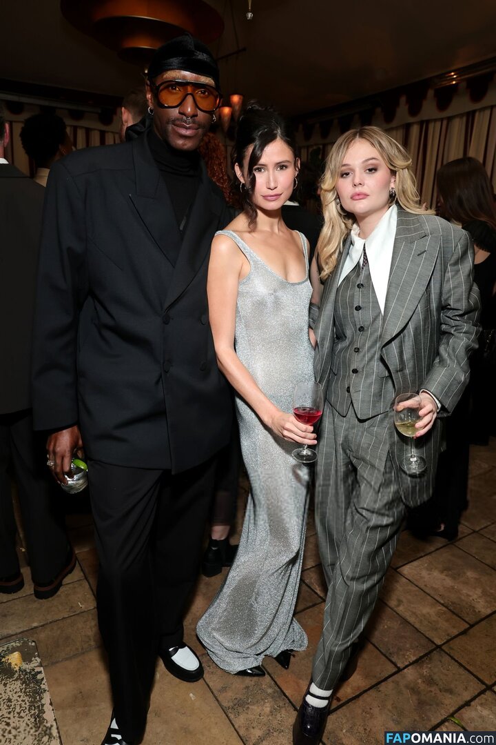 Emily Alyn Lind / emilylind Nago OnlyFans  Przeciekłe zdjęcie #125