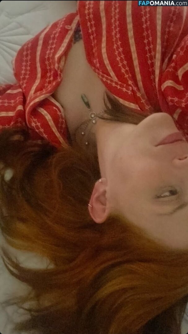 Emily Fleming / emflemily / from mythical Nago OnlyFans  Przeciekłe zdjęcie #2